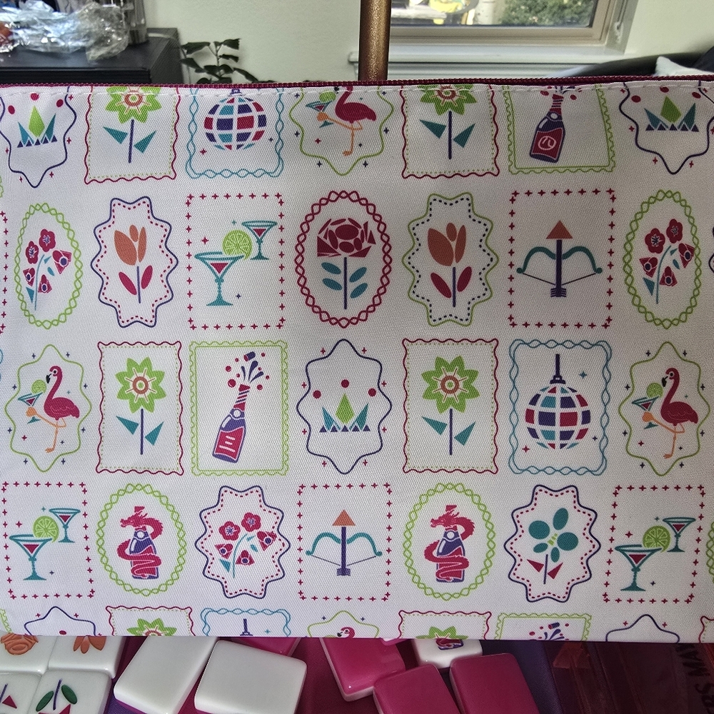 Champagne, Martini, Disco Ball Mahjong Tile Set - Picture 8 of 9